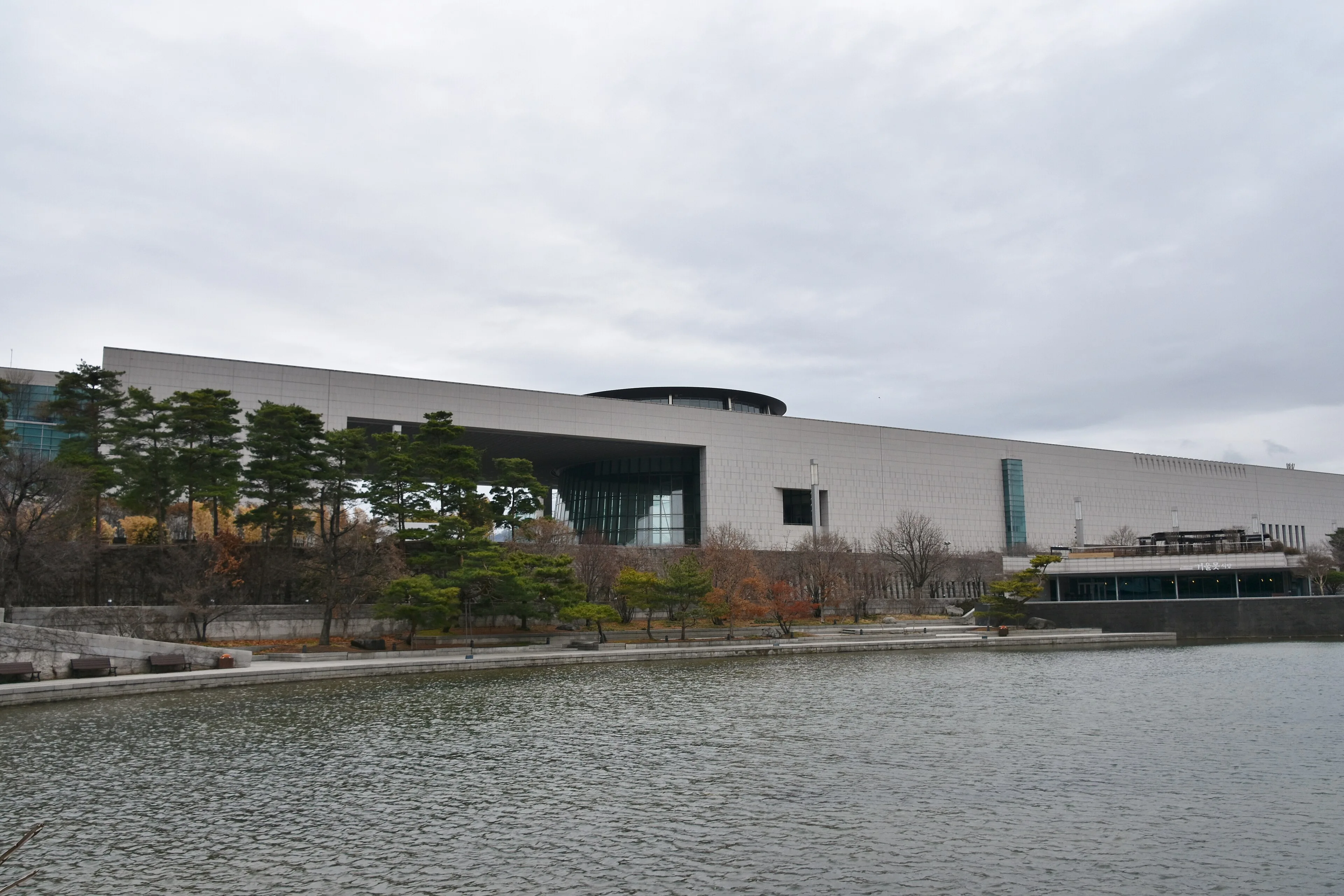 National Museum of Korea — Yongsan main building